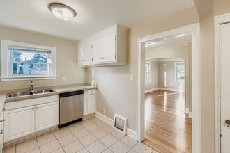 16855 Sayre Ave in Tinley Park, IL - Building Photo - Building Photo