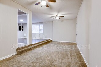 3828 E 72nd Terrace in Kansas City, MO - Building Photo - Building Photo