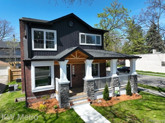 property at 695 Livernois St