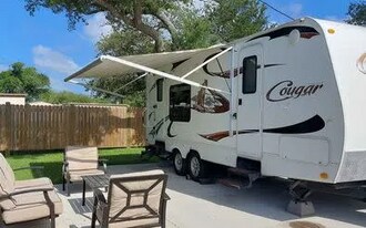 1106 FM 1781 in Rockport, TX - Building Photo