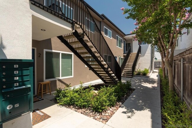 3204 Collier Ave in San Diego, CA - Building Photo - Building Photo
