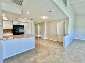 44280 E Sundown Crest Dr in La Quinta, CA - Building Photo - Building Photo
