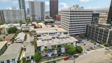 1223 Federal Ave in Los Angeles, CA - Foto de edificio - Building Photo
