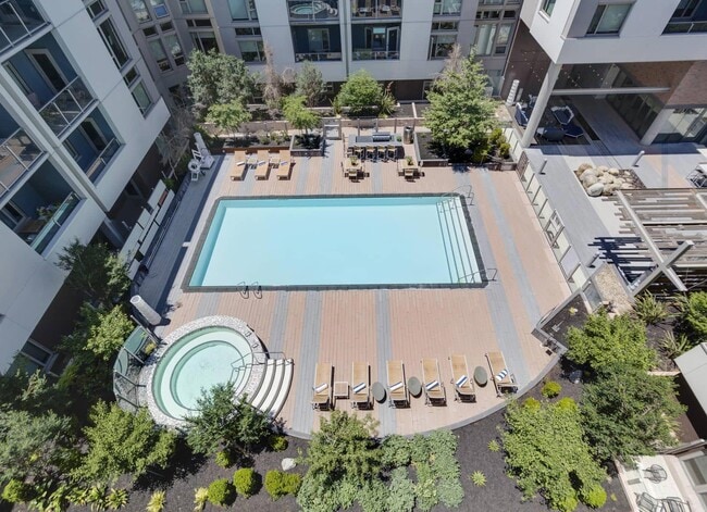 Channel Mission Bay in San Francisco, CA - Building Photo - Building Photo