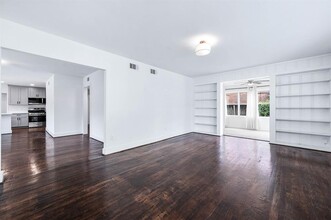 4915 Jackson St in Houston, TX - Building Photo - Building Photo