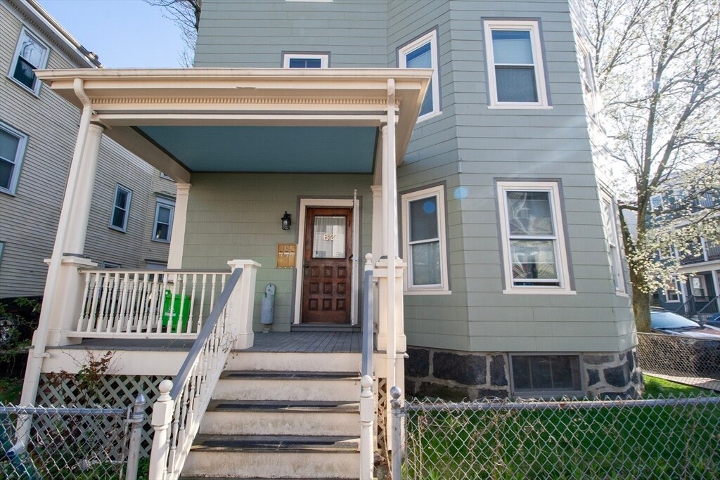 67 Romsey St, Unit 3 in Boston, MA - Building Photo