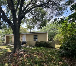 1027 NW 11th Ct in Fort Lauderdale, FL - Building Photo - Building Photo