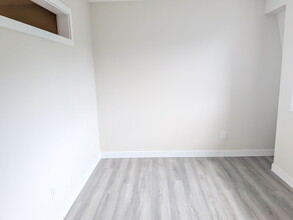 5662 Vedder Rd in Chilliwack, BC - Building Photo - Building Photo
