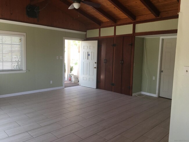 14631 Twin Peaks Rd in Poway, CA - Building Photo - Building Photo