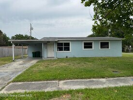 2506 Stratford Dr in Cocoa, FL - Building Photo