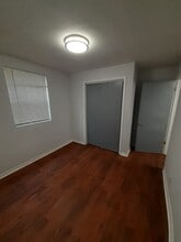 1824 W 14th St, Unit 3 in Jacksonville, FL - Building Photo - Building Photo