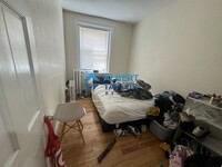 244 Kelton St, Unit uni6 2-bed 1-bath in Boston, MA - Foto de edificio - Building Photo