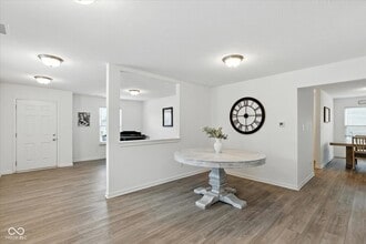 1338 Delacorte Cir in Shelbyville, IN - Foto de edificio - Building Photo