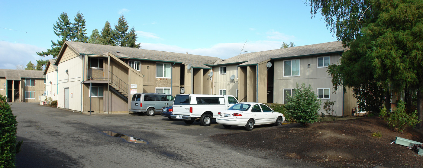 The Park Ave Apartments in Salem, OR - Building Photo