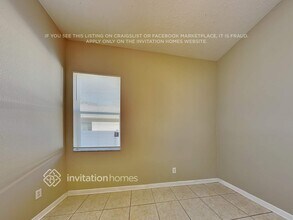 1922 Raven Manor Dr in Dover, FL - Building Photo - Building Photo