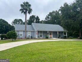 129 Bedford Ct in Kingsland, GA - Building Photo