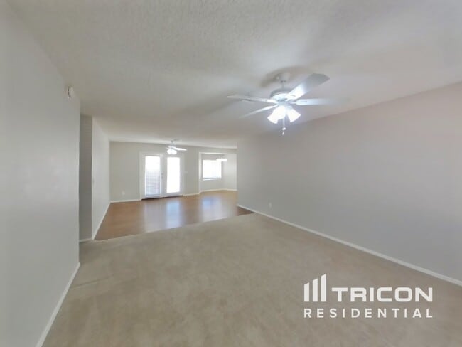 8931 W Cinnabar Ave in Peoria, AZ - Building Photo - Building Photo