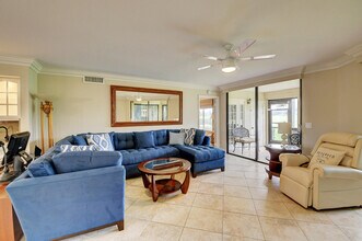 7242 Clunie Pl in Delray Beach, FL - Building Photo - Building Photo