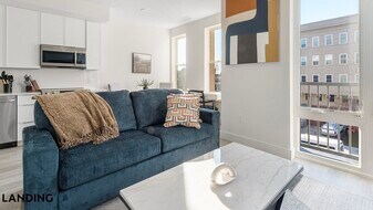 2005 11th St NW, Unit 302 in Washington, DC - Building Photo