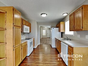 5103 Sandy Forge Dr in Indianapolis, IN - Building Photo - Building Photo
