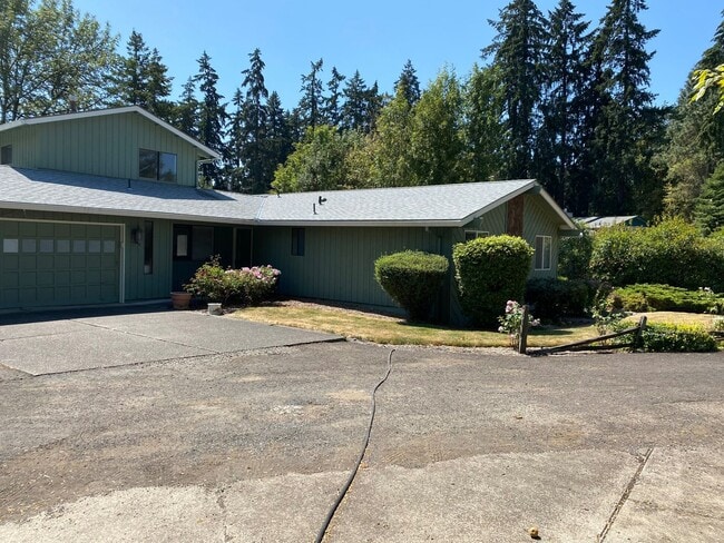 19000 SW Rosedale Ct