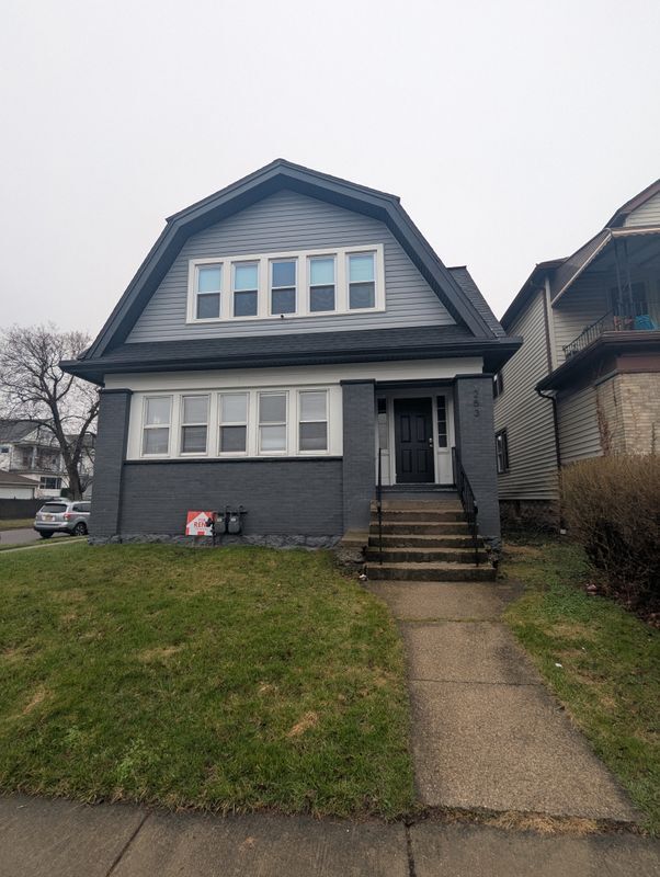 property at 253 Tacoma Ave