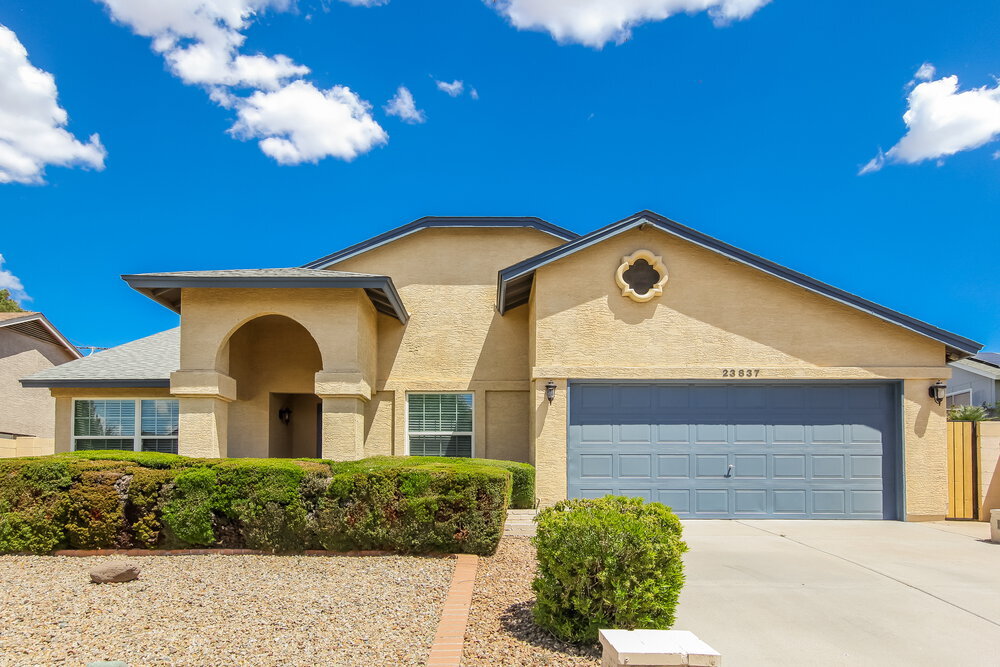 23837 N 40th Dr in Glendale, AZ - Building Photo