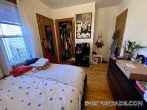 42 Jay St in Cambridge, MA - Building Photo - Building Photo