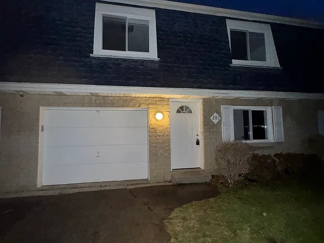 281 Canova Dr in Coventry Township, OH - Building Photo - Building Photo