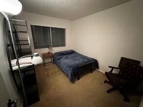 10506 Orozco Rd in San Diego, CA - Building Photo - Building Photo