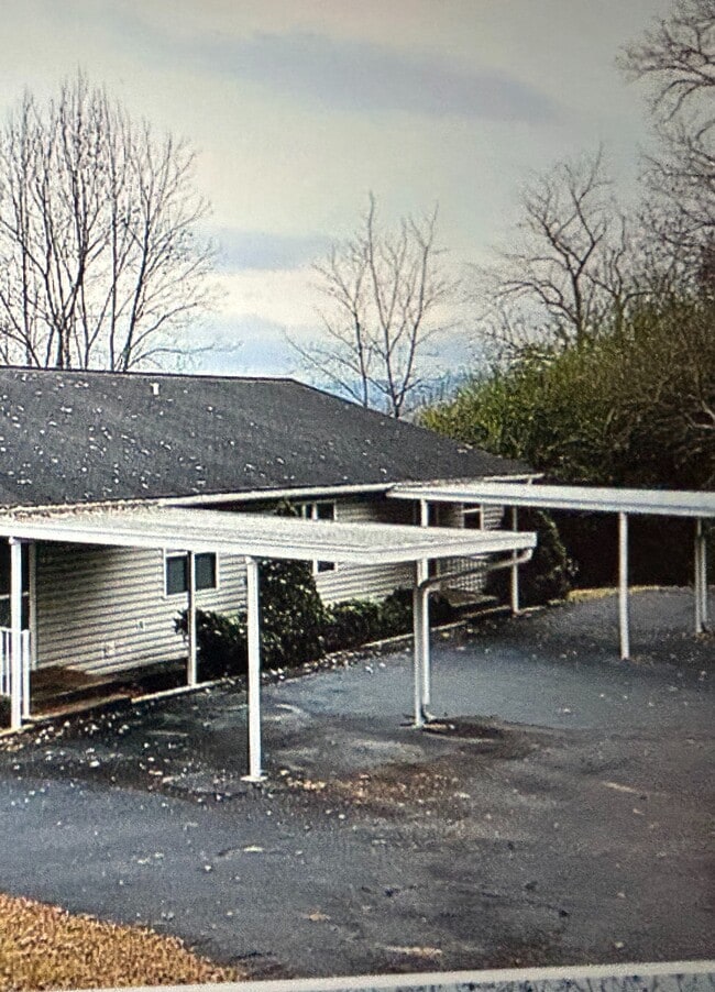 property at 140 Randolph St