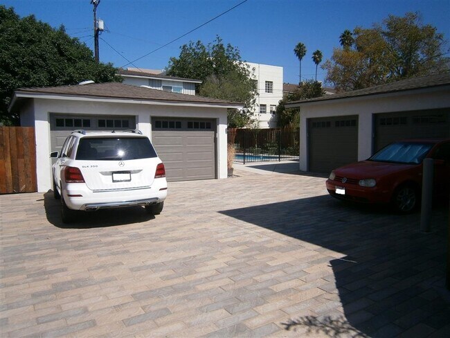 1119 Sonora Ave in Glendale, CA - Building Photo - Building Photo