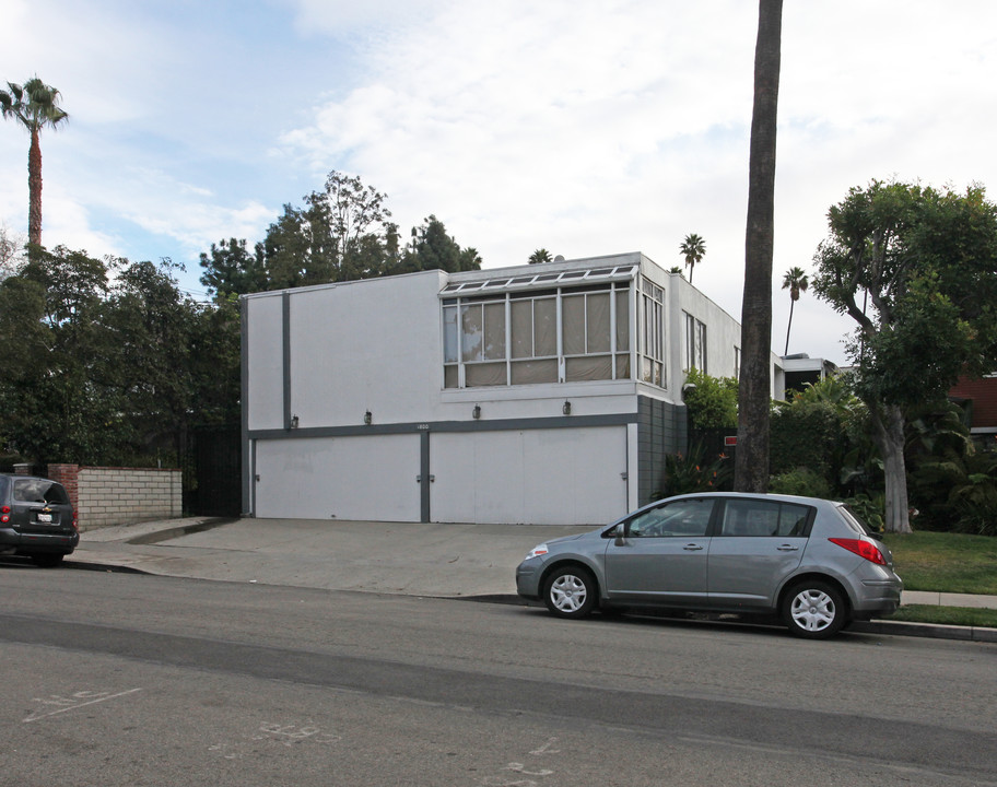 1800 Taft Ave in Los Angeles, CA - Building Photo