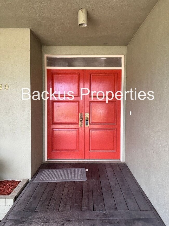 1249 San Fernando Dr in Salinas, CA - Building Photo - Building Photo