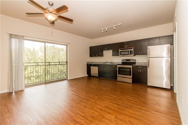 1401 E 4th St in Austin, TX - Building Photo - Building Photo