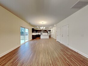 137 Hazel Pk Dr in Mooresville, NC - Building Photo - Building Photo