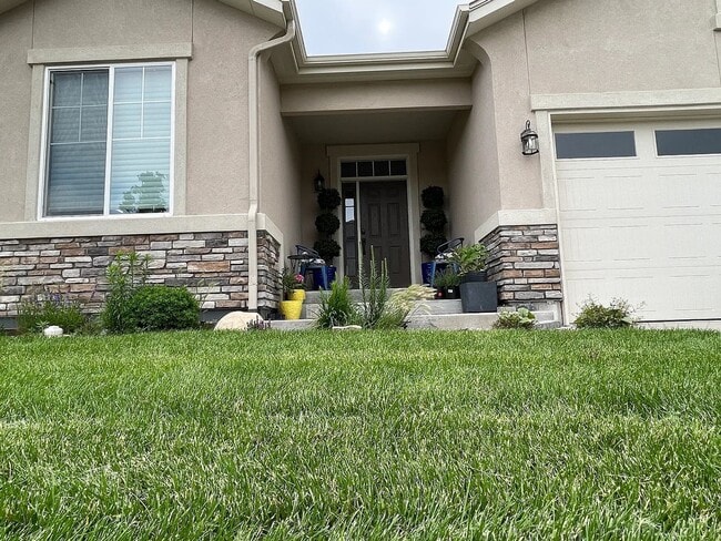 1410 Promontory Bluff View in Colorado Springs, CO - Foto de edificio - Building Photo