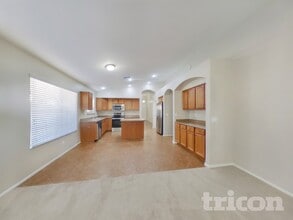 4012 S 56th Ave in Phoenix, AZ - Building Photo - Building Photo