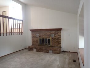 4885 S Iris St in Littleton, CO - Building Photo - Building Photo