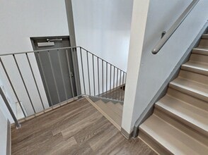 379-379 Erb St. W in Waterloo, ON - Building Photo - Building Photo