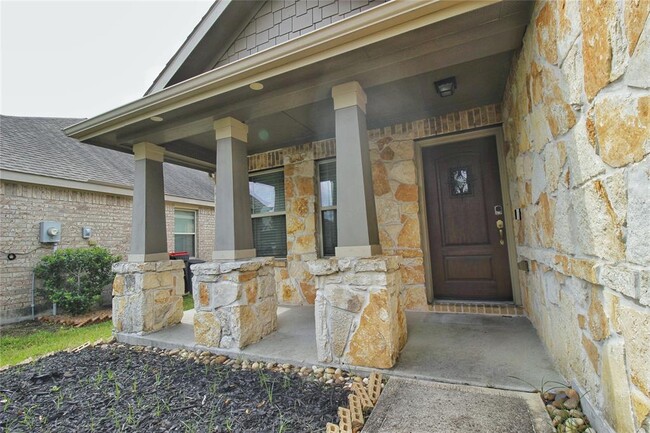 16519 Regal Exeter Dr in Houston, TX - Building Photo - Building Photo