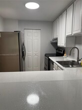8051 Colony Cir S, Unit 206 in Tamarac, FL - Building Photo - Building Photo