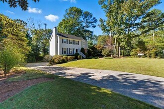 3852 Emerson St in Marietta, GA - Building Photo - Building Photo