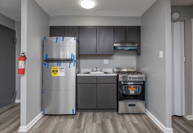 3110 Knights Rd in Bensalem, PA - Building Photo - Building Photo
