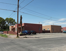 344-356 E Navajo Rd in Tucson, AZ - Building Photo
