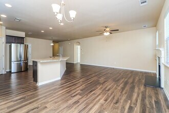 32 Susie Creek Walk in Villa Rica, GA - Foto de edificio - Building Photo