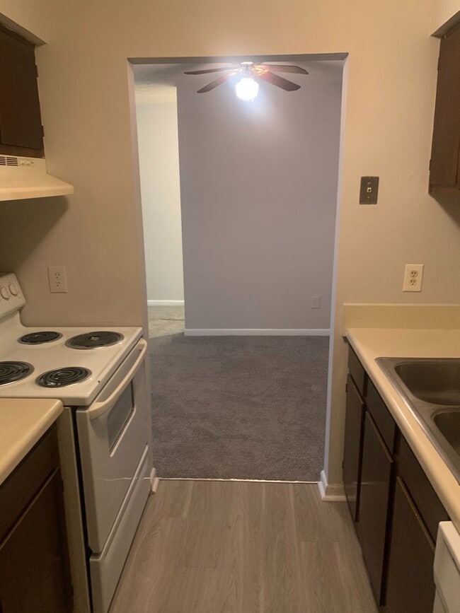 property at 400 Orchard Trace Ln