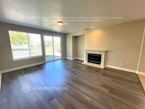 1752 Langholm Way in Folsom, CA - Building Photo - Building Photo