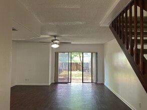 5041 Society Pl E in West Palm Beach, FL - Building Photo - Building Photo
