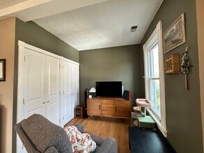 1781 William Howard Taft Rd, Unit Apt 2 in Cincinnati, OH - Foto de edificio - Building Photo